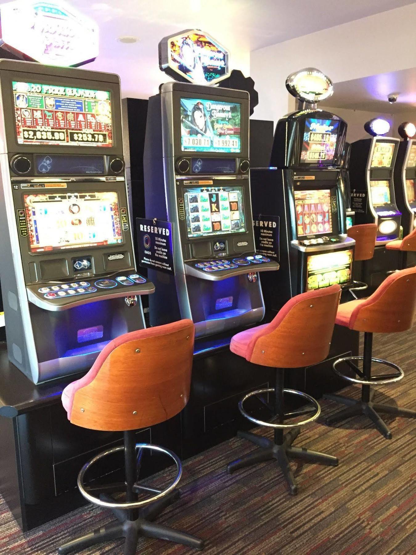 Trc Hotel Лонсестън Екстериор снимка